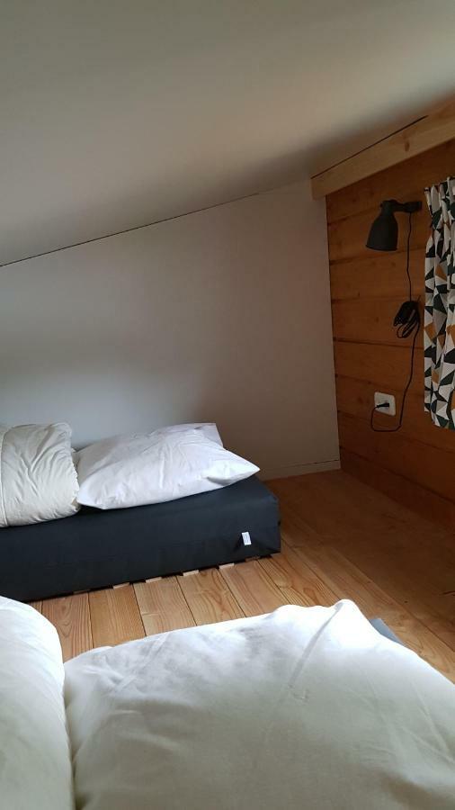 Chalet - Camping 'T Dekske Wintelre Exteriör bild